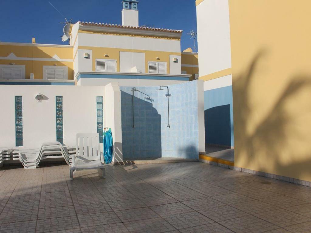 Europa Beach House Manta Rota Exterior photo