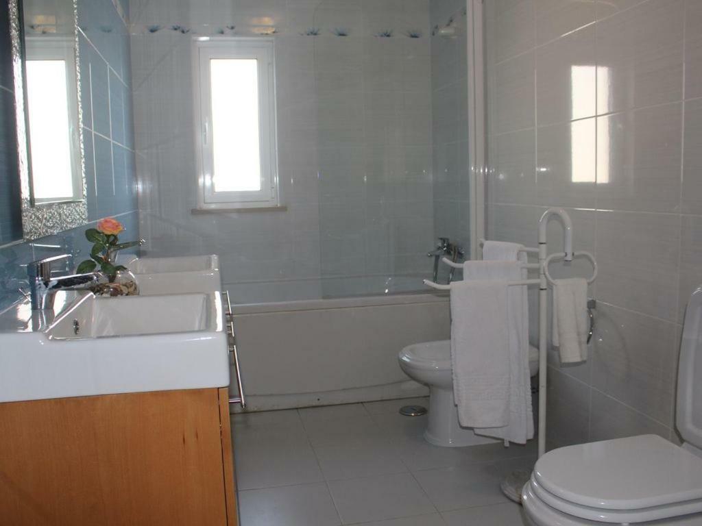 Europa Beach House Manta Rota Exterior photo